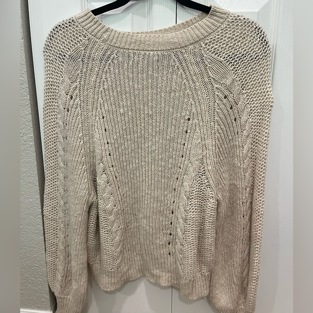 American Eagle sweater